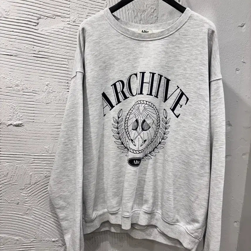[SOLD OUT] 알테 루즈핏 맨투맨티