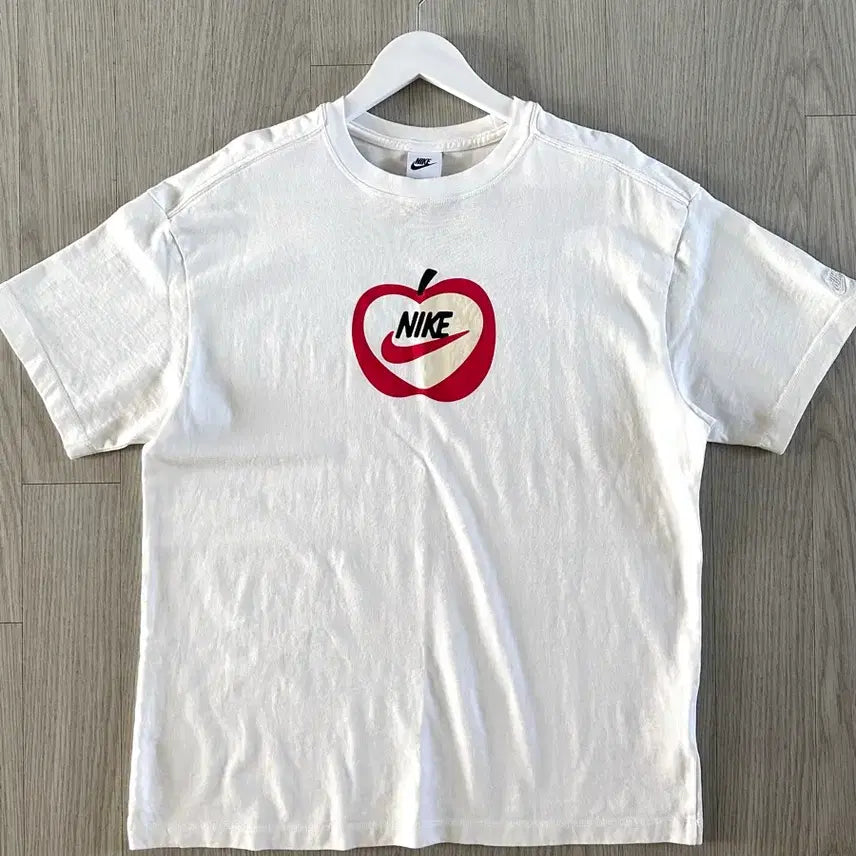 [BUNJANG] Nike Apple Oversized T-shirt (Women&