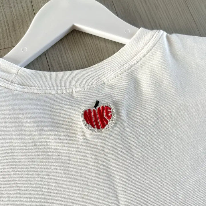 [BUNJANG] Nike Apple Oversized T-shirt (Women&