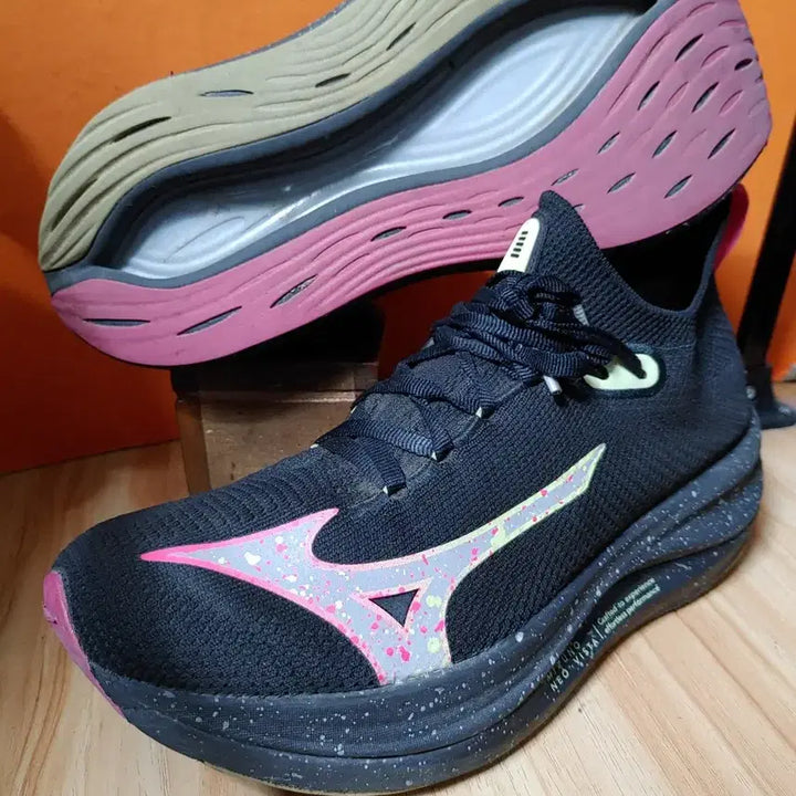 [BUNJANG] Mizuno Wave Neo Vista Running Shoes / 미즈노 웨이브 네오비스타(US8표기260 추천사이즈255)