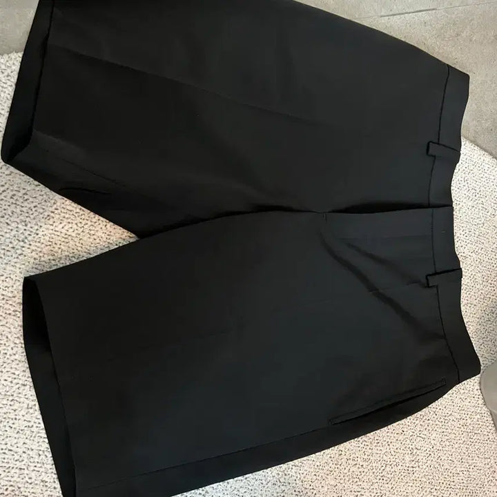 [BUNJANG] Wooyoungmi Black Short Slacks (Size 80) / (우영미)검정색 반바지 슬랙스(80)