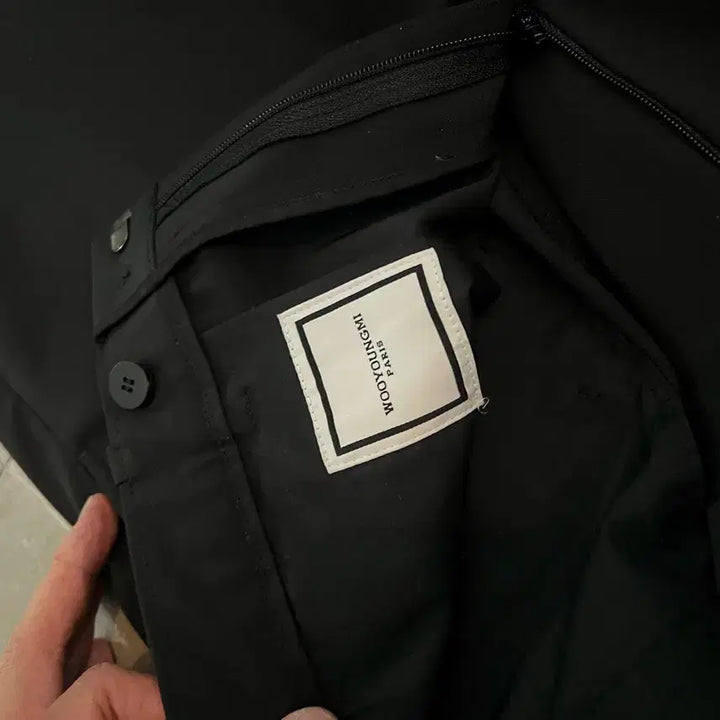 [BUNJANG] Wooyoungmi Black Short Slacks (Size 80) / (우영미)검정색 반바지 슬랙스(80)
