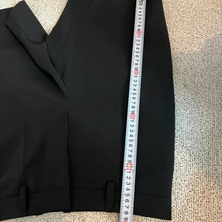 [BUNJANG] Wooyoungmi Black Short Slacks (Size 80) / (우영미)검정색 반바지 슬랙스(80)