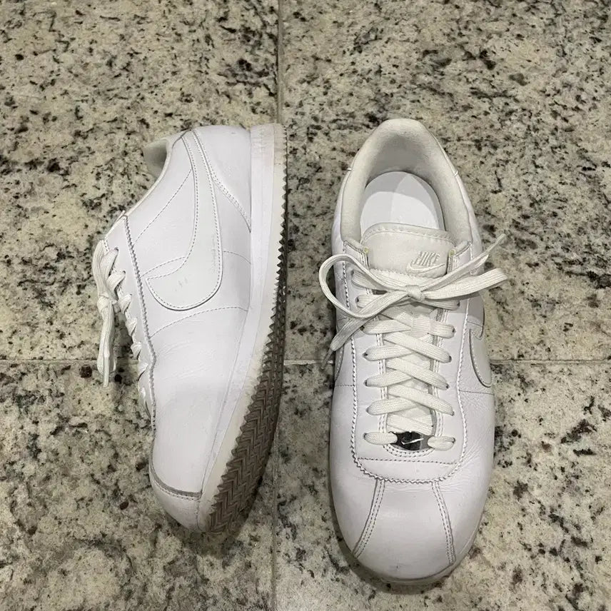 [BUNJANG] Nike Cortez White Sneakers / 나이키 코르테즈 화이트