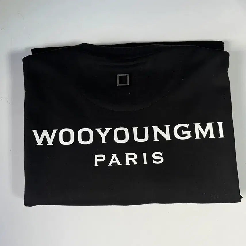[SOLD OUT] 우영미 블랙 로고 반팔 티셔츠
