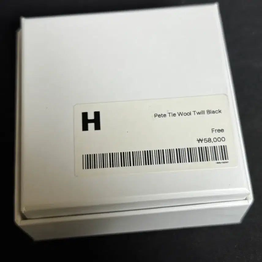 [SOLD OUT] 해칭룸 피트 타이 울 트윌 블랙
