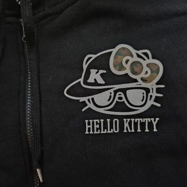 [BUNJANG] Sanrio Hello Kitty Devil Kitty Hooded Zip-up Jacket / 산리오)빈티지 헬로키티 악마키티 후드집업 카모 갸루키치핀터깔일본