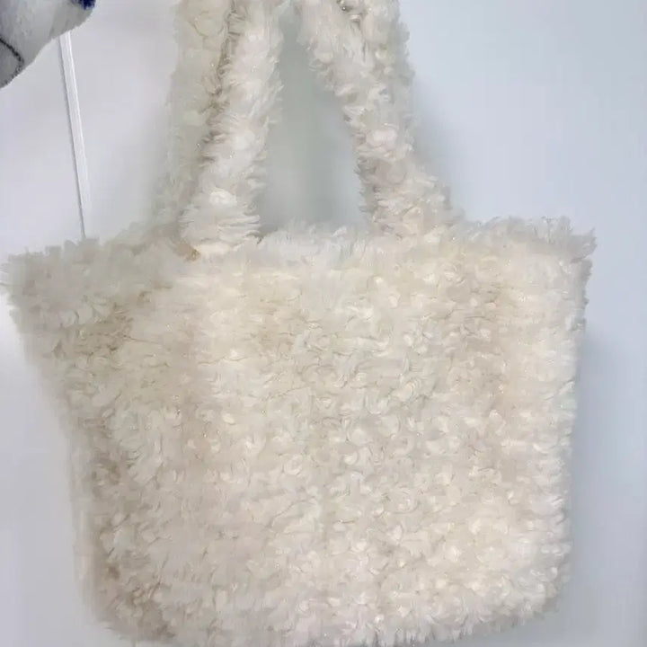 [SOLD OUT] 고전 헬로키티 털 고전키티 가방 백 로즈보아 카오하나