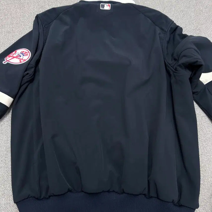 [BUNJANG] Majestic New York Yankees Baseball Jacket (XL) / 마제스틱 뉴욕 양키즈 베이스볼 자켓(XL)