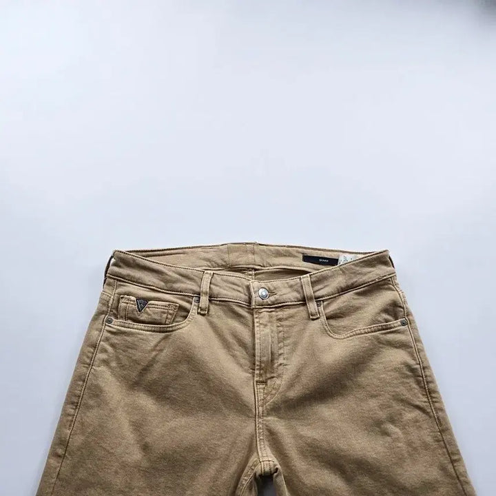 [SOLD OUT] 게스 청바지 슬림 베이지 스판 데님 사이즈32 R5286
