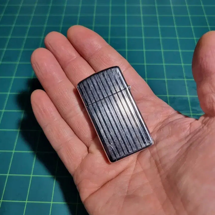 [BUNJANG] Zippo Slim Engine Turn Stripe Oil Lighter / ZIPPO 슬림 엔진 턴 스트라이프 지포 오일 라이터