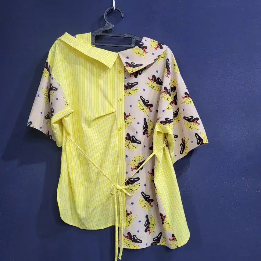 [SOLD OUT] 쥬시쥬디 언발란스 블라우스