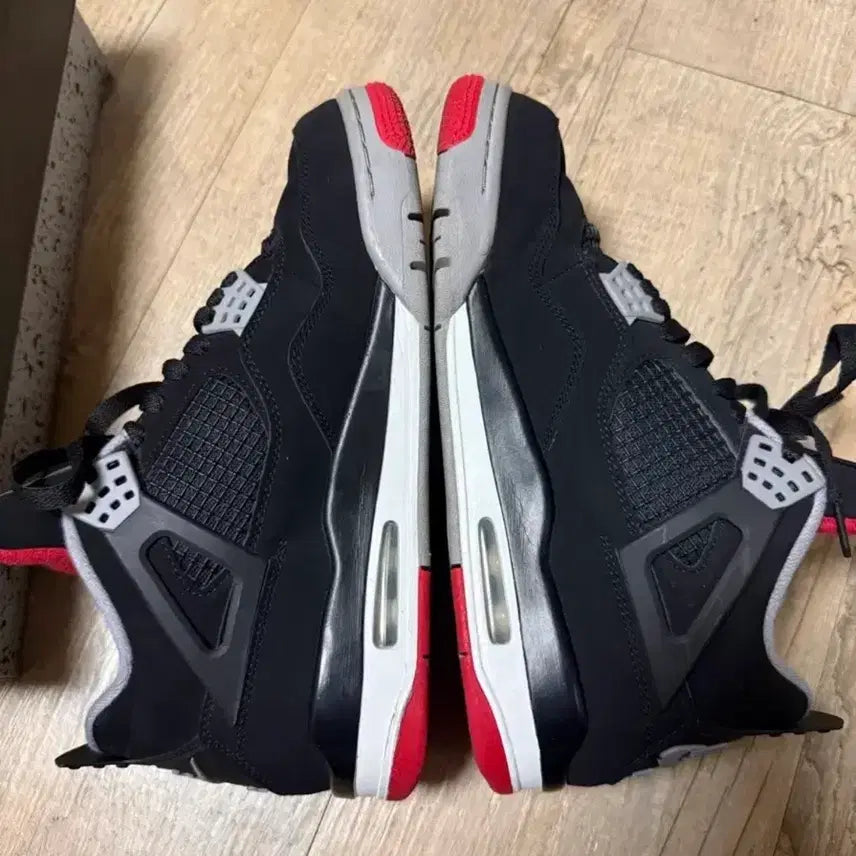 [BUNJANG] Jordan 4 Retro Bred 2019 Sneakers / [265] 조던 4 레트로 브레드 2019