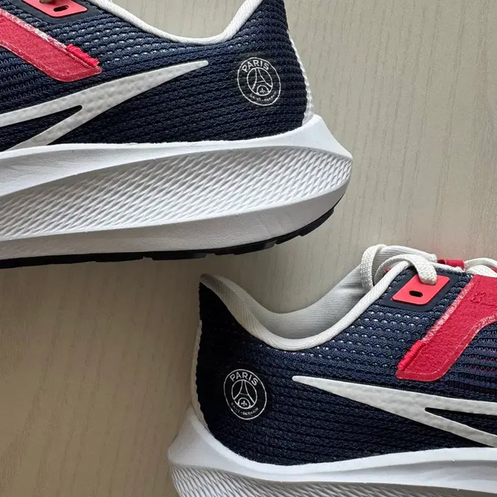 [BUNJANG] Nike Pegasus 40 PSG Edition Sneakers / PSG 나이키 페가수스 40 파리생제르맹 에디션