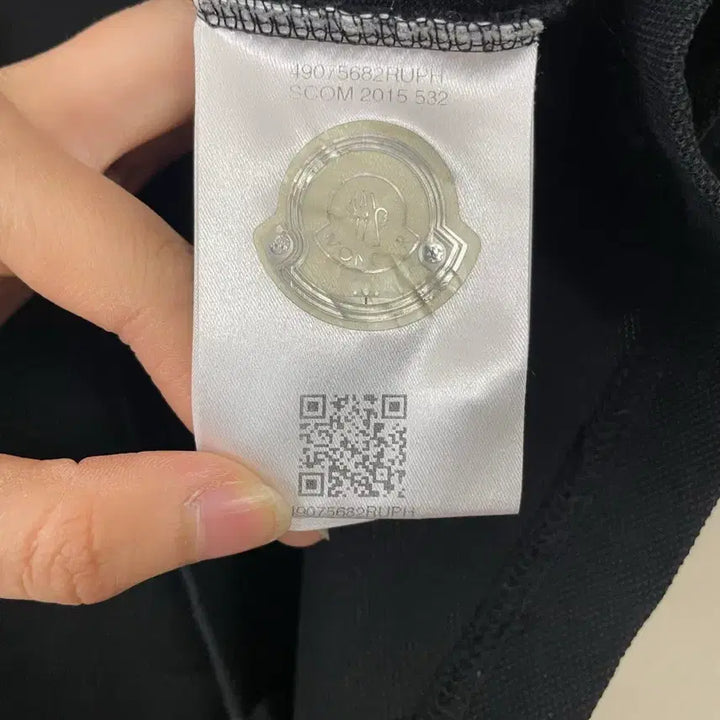 [SOLD OUT] 몽클레어 블랙 남성 반팔 폴로티셔츠 S