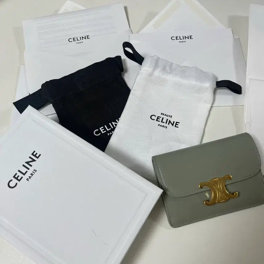 [BUNJANG] Celine Triomphe Card Wallet / 셀린느 트리옹프 카드지갑 라이트클레이 + 풀 구성