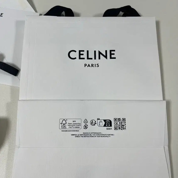 [BUNJANG] Celine Triomphe Card Wallet / 셀린느 트리옹프 카드지갑 라이트클레이 + 풀 구성