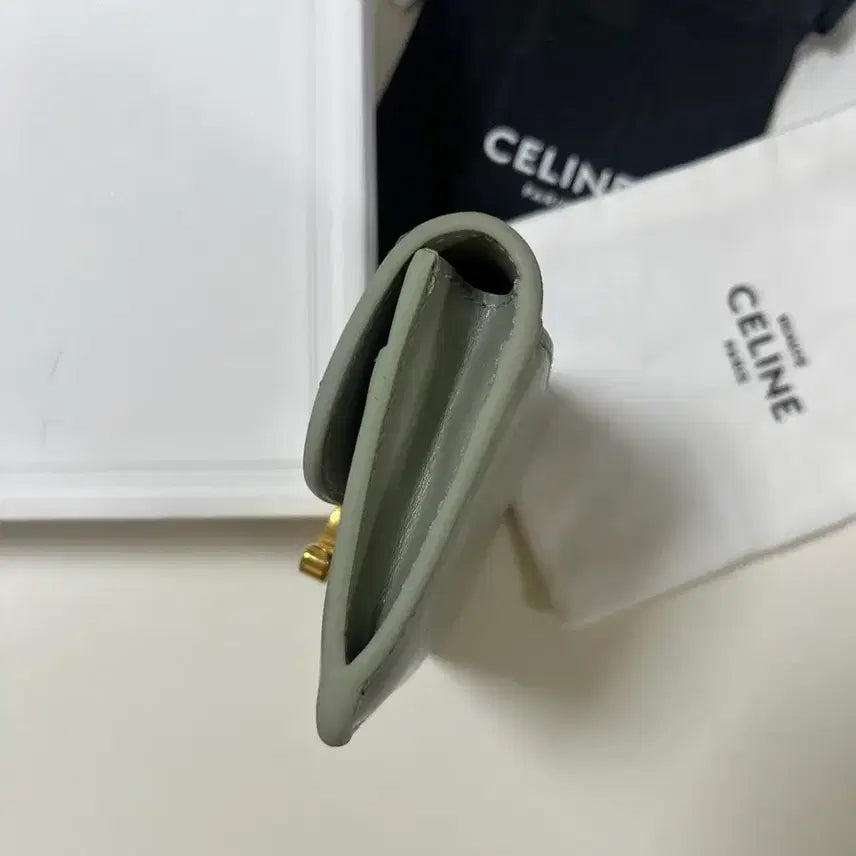 [BUNJANG] Celine Triomphe Card Wallet / 셀린느 트리옹프 카드지갑 라이트클레이 + 풀 구성