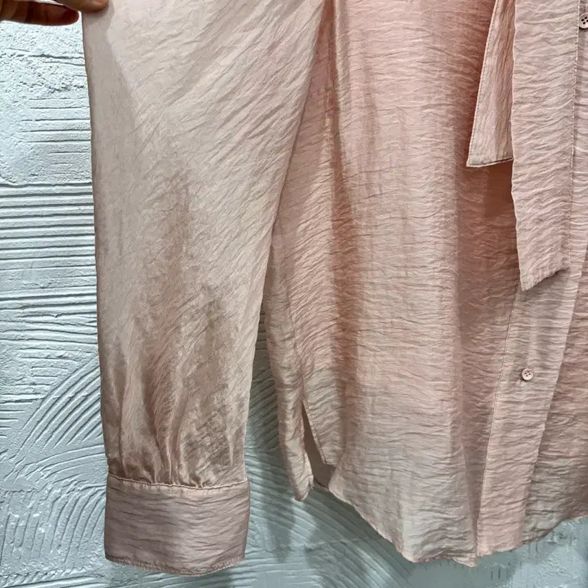 [BUNJANG] Line Puff Sleeve Blouse / 라인 퍼프소매 블라우스