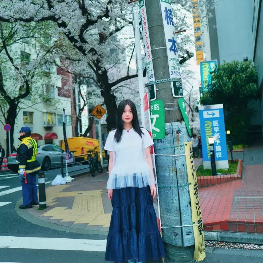 [BUNJANG] Roerchual Red Stitch Denim Tiered Skirt / 로액슈얼 레드 스티치 데님 티어드 스커트