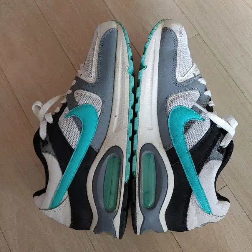 [BUNJANG] Nike Air Max Command Sneakers / 나이키 에어맥스 커맨드 운동화 250