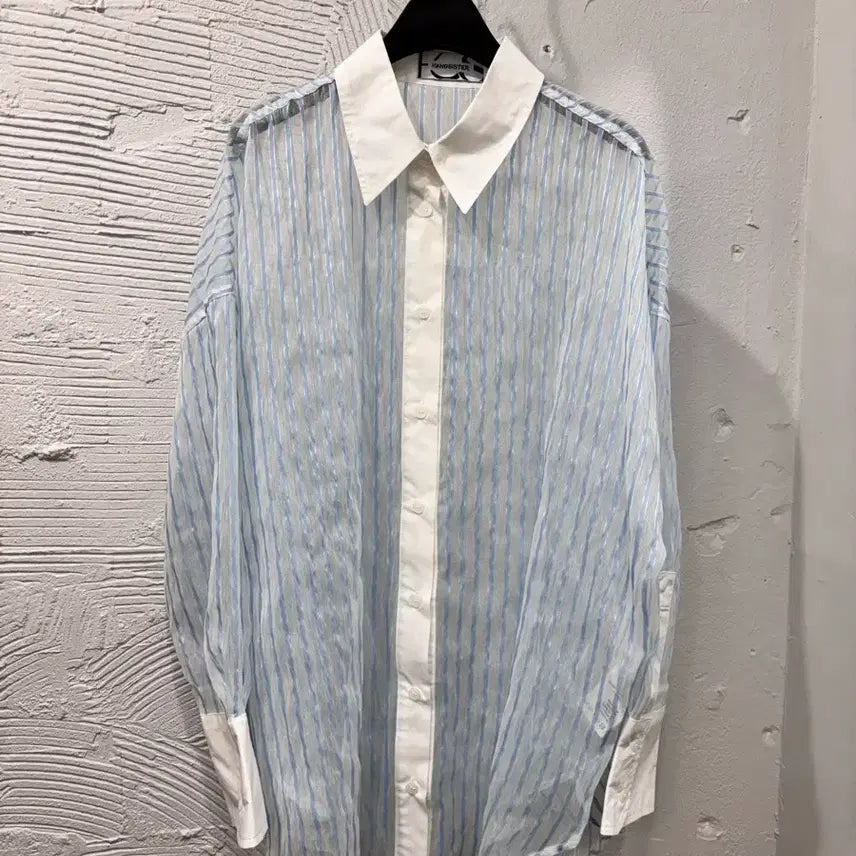 [SOLD OUT] 강자매 하늘색 시스루 롱셔츠