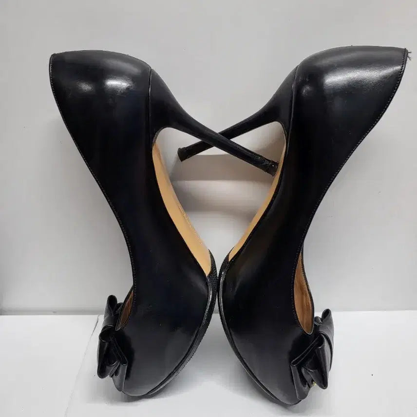 [SOLD OUT] 페레가모숙녀하이힐(무료배송)