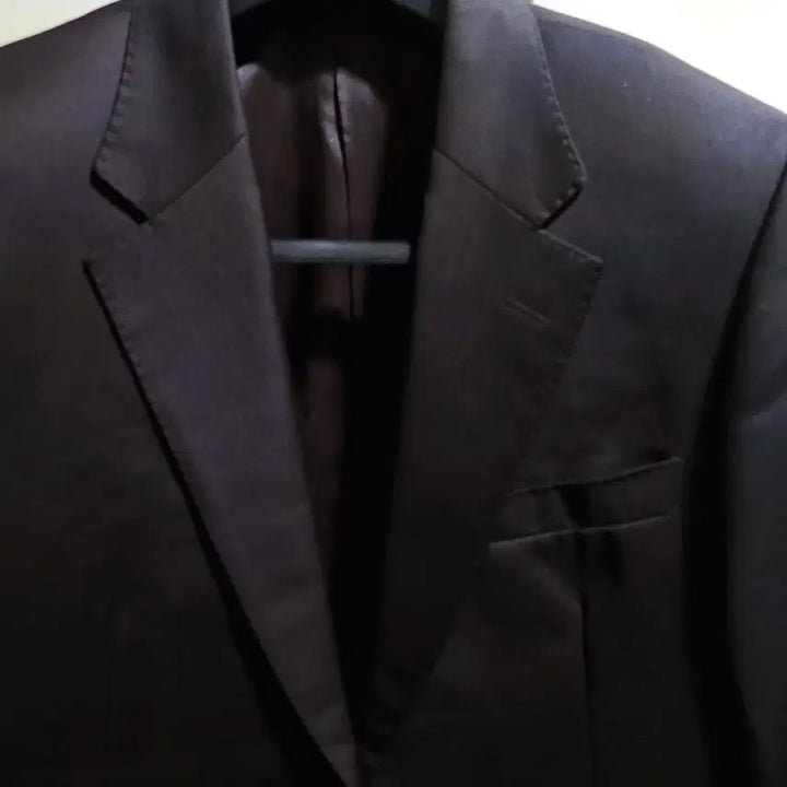 [BUNJANG] Givenchy Wool Notched Lapel Blazer Jacket / 지방시 / 울 노치드라펠 블레이져 자켓 솔리드 블랙 / 41R[105]