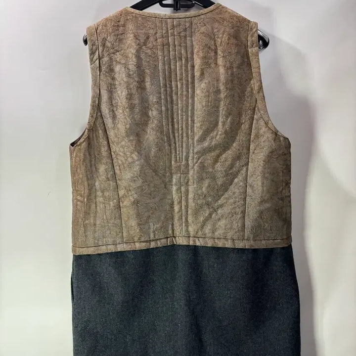 [BUNJANG] Dolsilnai Wool Vest 3.5 / (90) 돌실나이 울 베스트 3.5