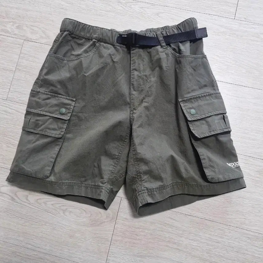 [BUNJANG] Outdoor Cargo Shorts / 아웃도어 카고 반바지