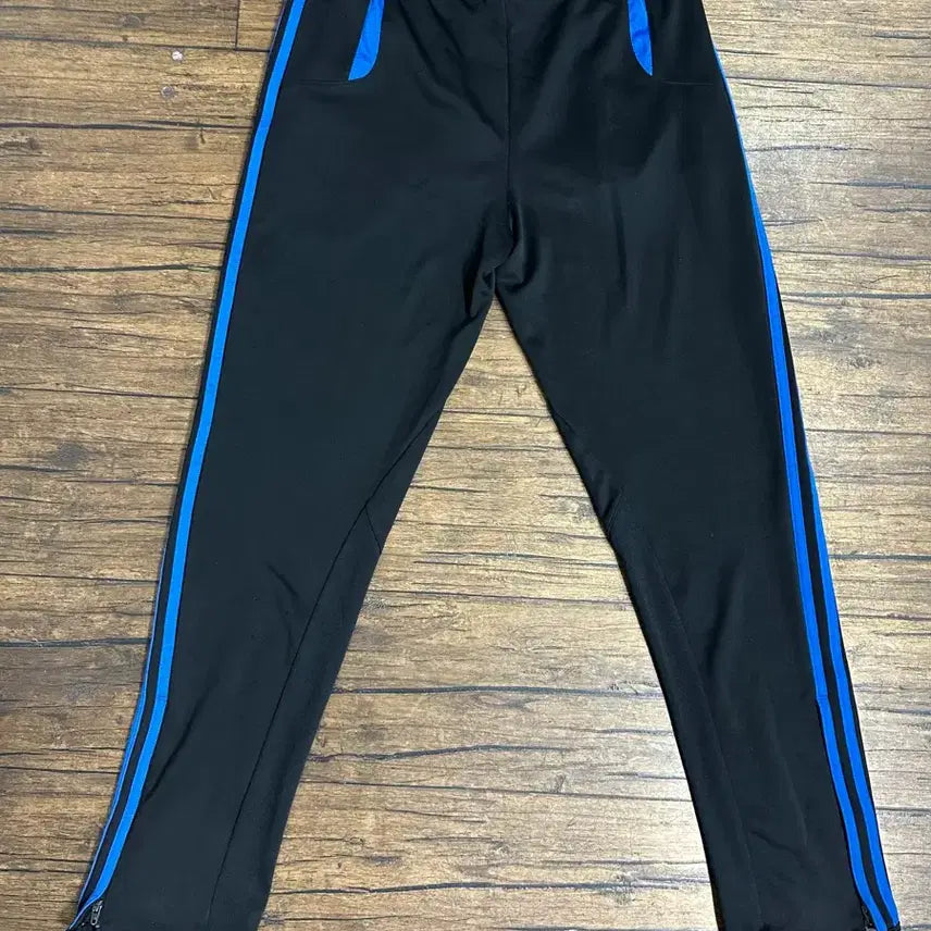 [BUNJANG] Adidas Three-Stripe Training Jogger Pants Black/Blue L / 아디다스 삼선 트레이닝 조거바지 블랙/블루 L