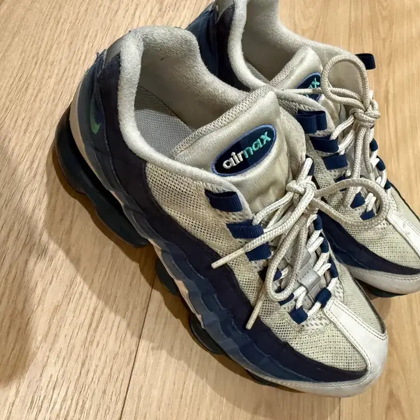 [BUNJANG] Nike Air VaporMax 95 Sneakers / 나이키 베이퍼맥스95 흰파남