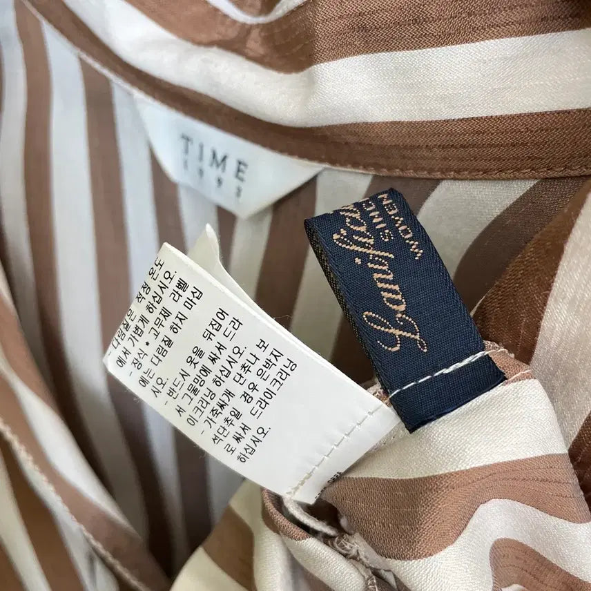 [SOLD OUT] 타임1993 여성55-66 브라운,아이보리 스트라이프 랩 롱 원피스