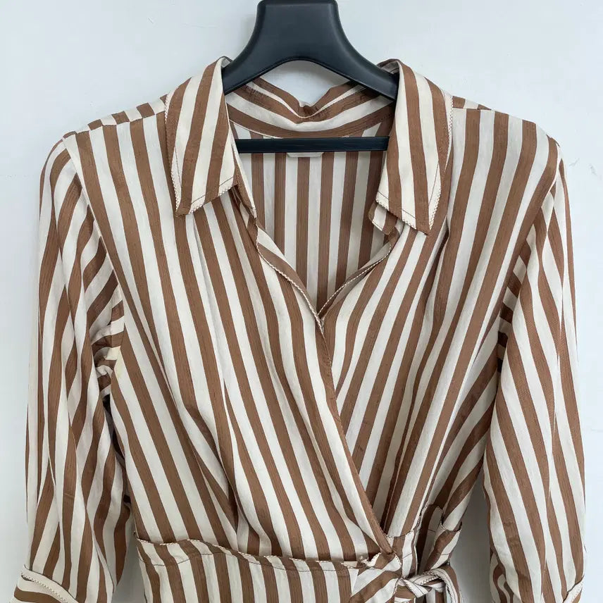 [SOLD OUT] 타임1993 여성55-66 브라운,아이보리 스트라이프 랩 롱 원피스