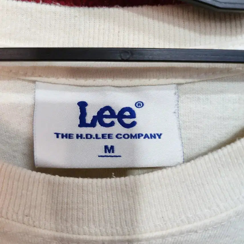 [BUNJANG] Lee Logo Short Sleeve T-shirt (Ivory) / [95]Lee 리 로고 반팔 티셔츠 아이보리