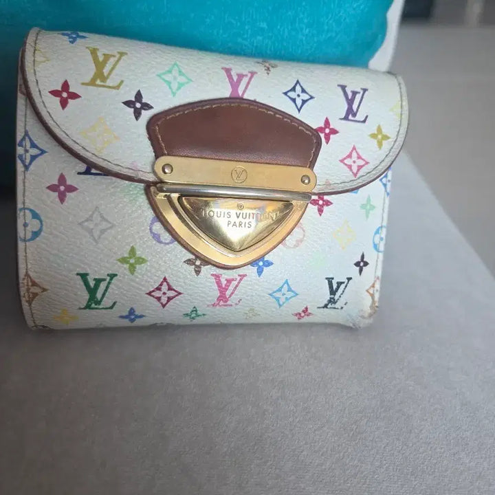 [SOLD OUT] 루이비통 멀티컬러 반지갑