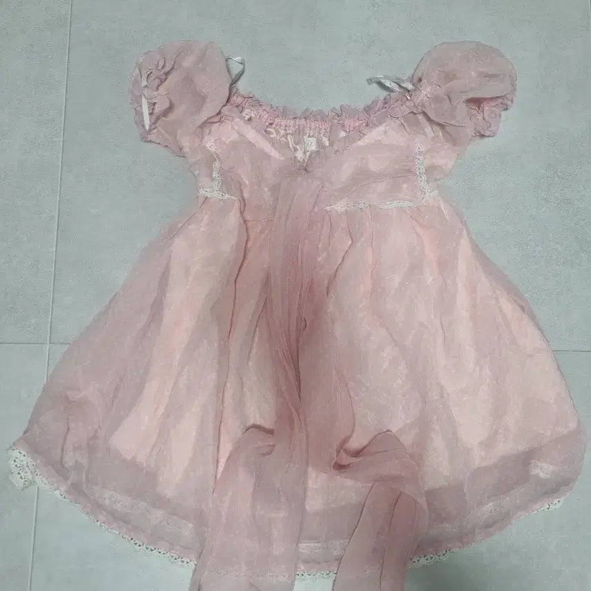 [BUNJANG] Liz Lisa Dot Ribbon Pink Blouse / liz lisa 리즈리사 도트 리본 핑크 블라우스