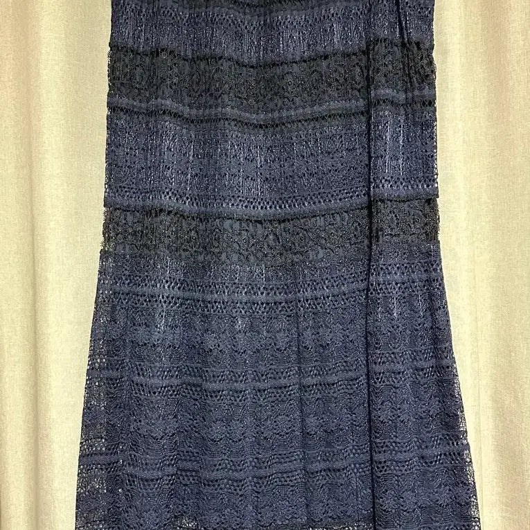 [BUNJANG] Jill Stuart Embroidered Lace Skirt (Size 55) / [거의 새것] 질스튜어트 자수 레이스 스커트(55)