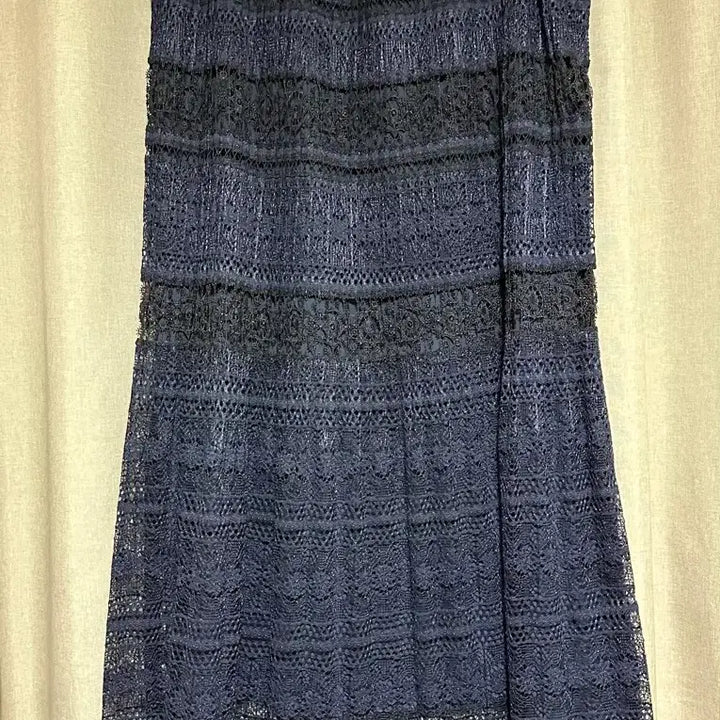 [BUNJANG] Jill Stuart Embroidered Lace Skirt (Size 55) / [거의 새것] 질스튜어트 자수 레이스 스커트(55)
