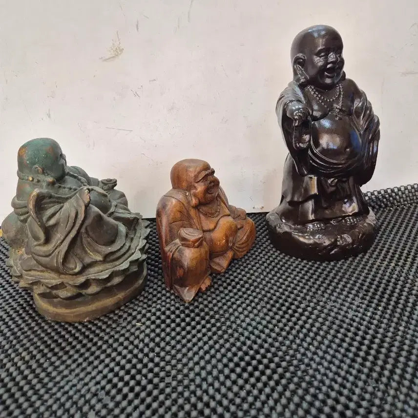 [BUNJANG] Pot-bellied Monk Statue (Porcelain, Bronze, Wood) / 소장품 포대화상 3분 (도자기청동 나무)