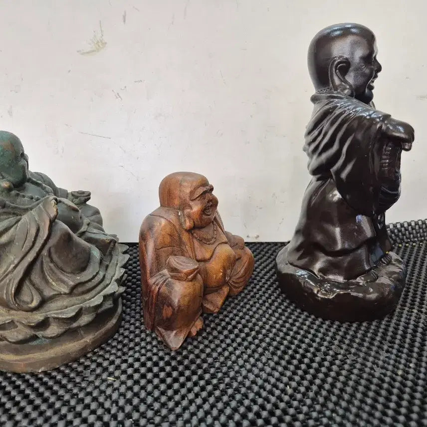 [BUNJANG] Pot-bellied Monk Statue (Porcelain, Bronze, Wood) / 소장품 포대화상 3분 (도자기청동 나무)