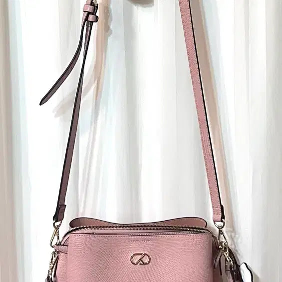 [BUNJANG] Samantha Thavasa Pink Embossed Leather Crossbody Tote Shoulder Bag / 사만다 타바사 핑크 엠보싱 가죽 크로스백 토트백 숄더백 거의새것