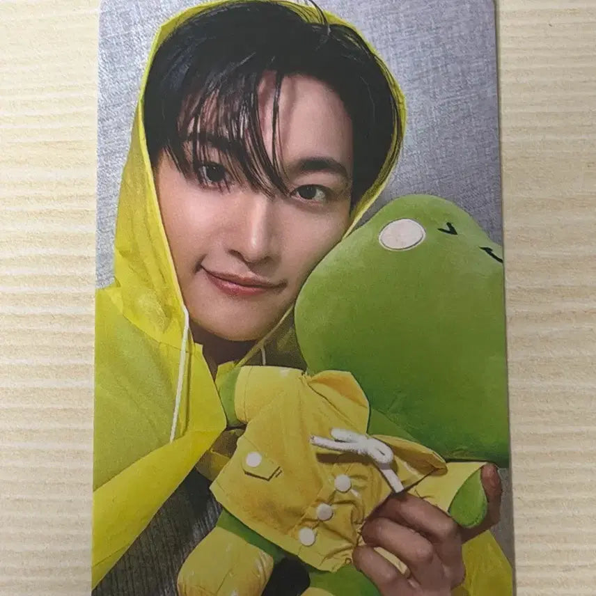 [SOLD OUT] [BUNJANG] ATEEZ Seonghwa Rainy TEEZ Lucky Draw Photocard / 에이티즈 성화 우비티즈 럭드 포카 양도