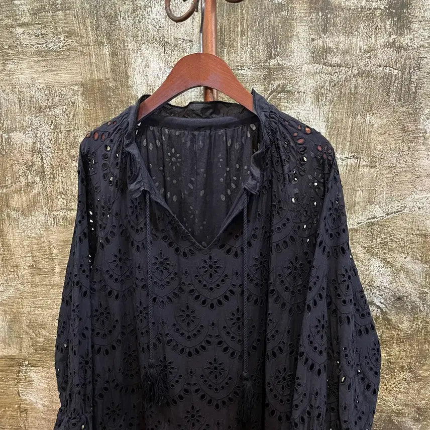 [BUNJANG] Beams Punching Texture Long Dress / 빔즈 beams 펀칭 텍스처 롱 원피스