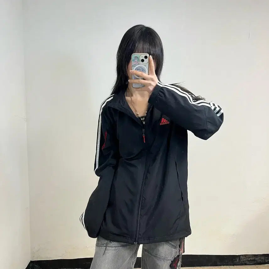 [SOLD OUT] 아디다스 블랙 바람막이