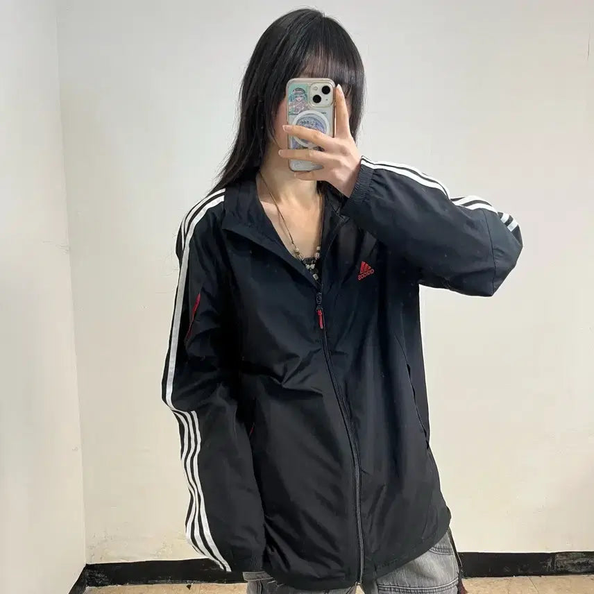 [SOLD OUT] 아디다스 블랙 바람막이