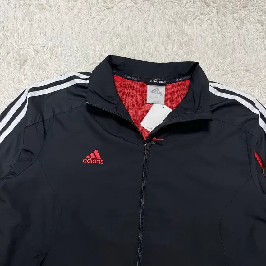 [SOLD OUT] 아디다스 블랙 바람막이