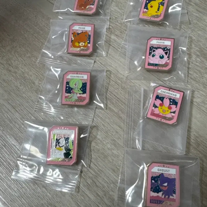 [BUNJANG] Pokemon Cherry Blossom Badge / 포켓몬스터 캐릭터 뱃지 벚꽃 밤