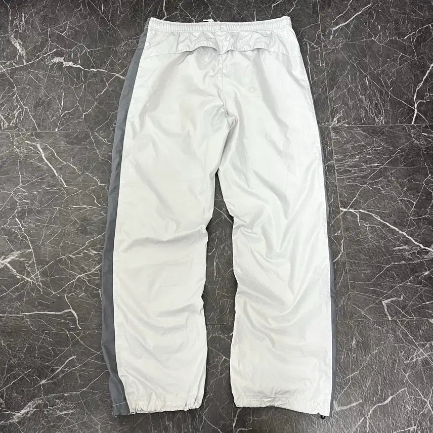 [SOLD OUT] 나이키 스루시 파이핑 스트레이트 트랙팬츠