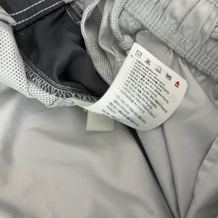 [SOLD OUT] 나이키 스루시 파이핑 스트레이트 트랙팬츠
